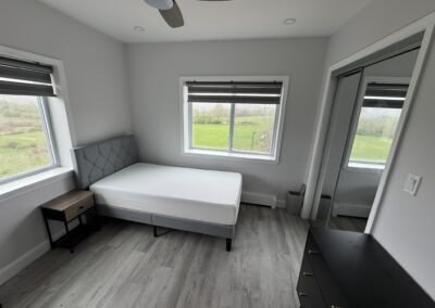 WFRH 3 - includes 2 single beds.